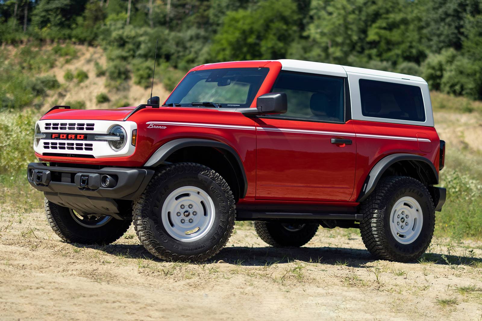 2023 Ford Bronco exterior S