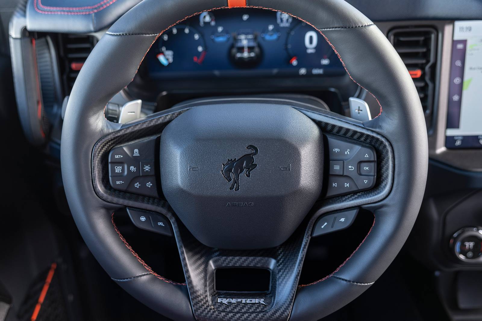 2023 Ford Bronco interior SWD