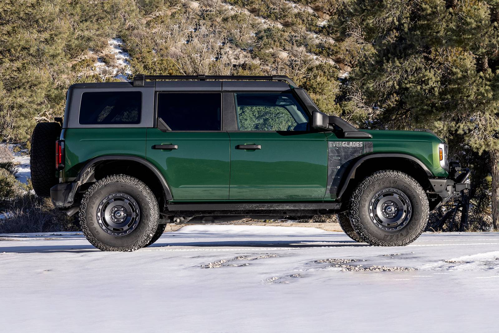 2024 Ford Bronco exterior S