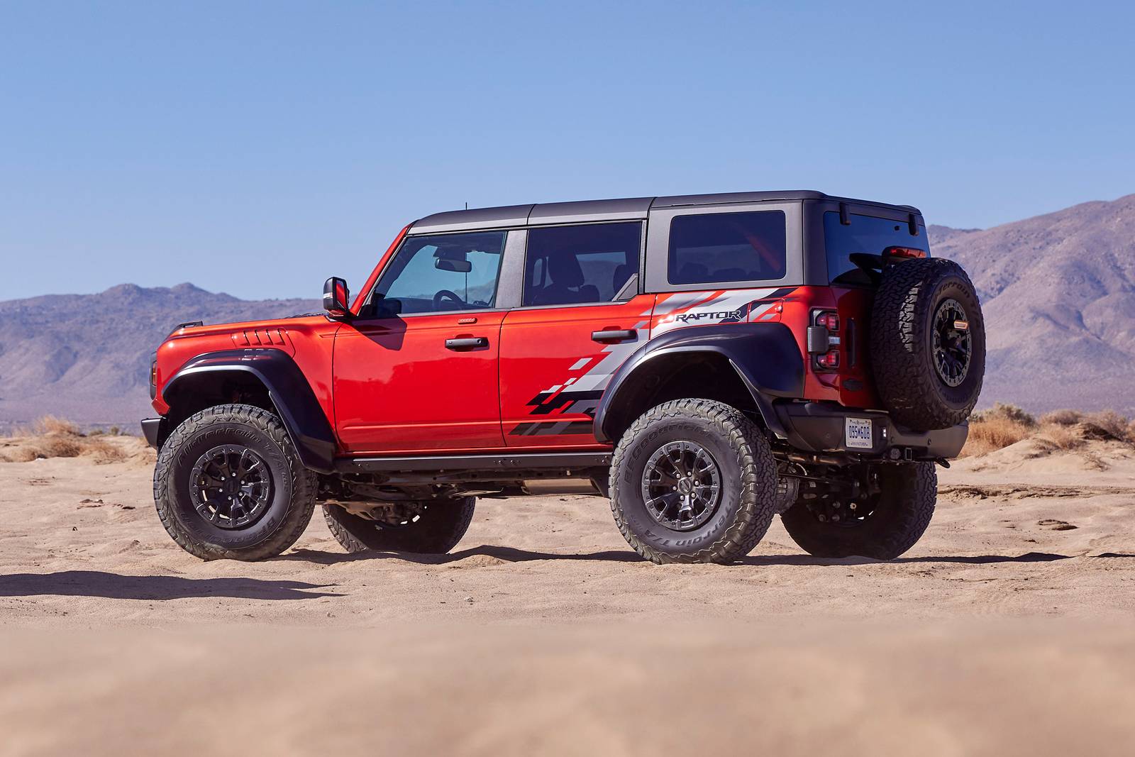 2024 Ford Bronco exterior S