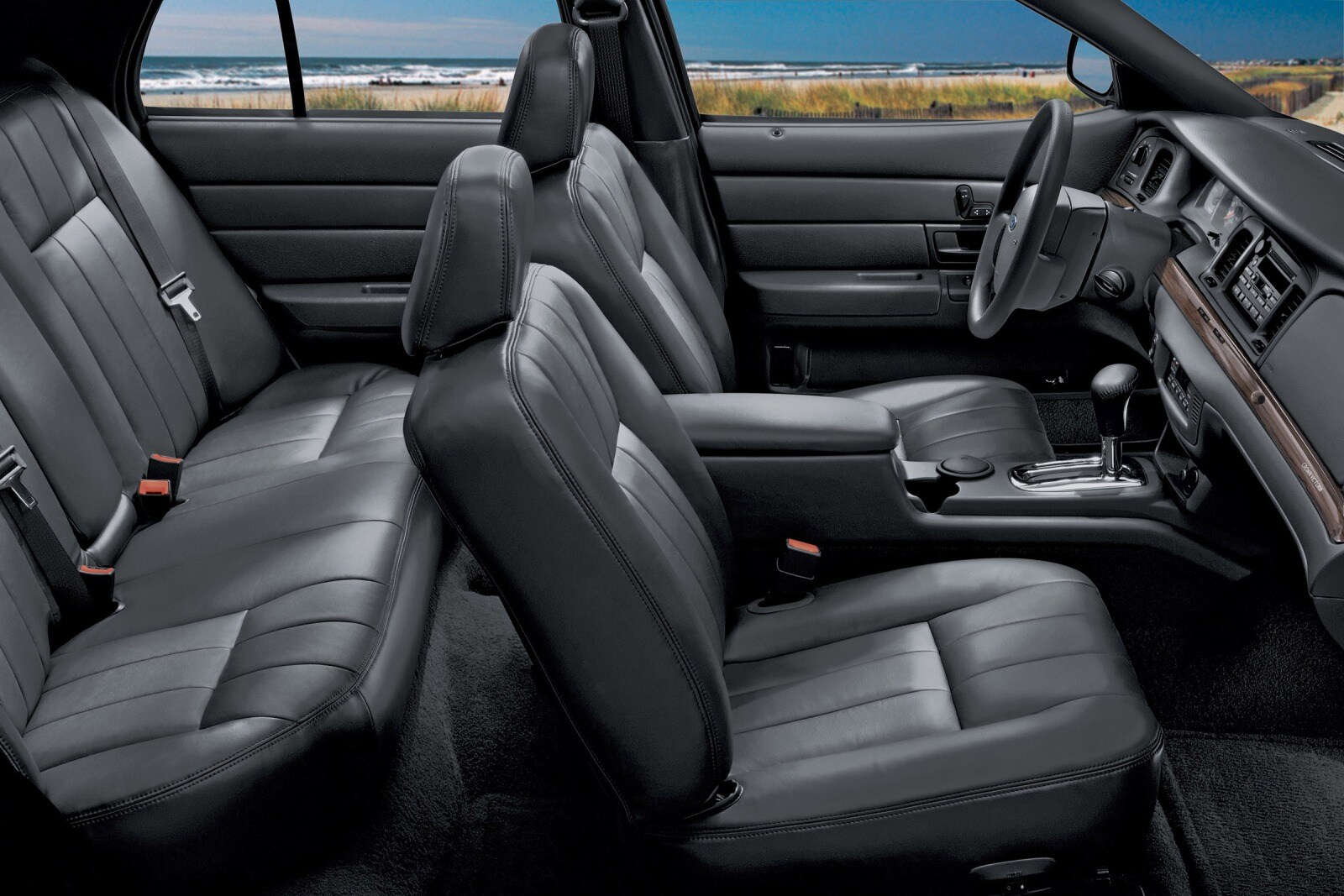 2007 Ford Crown Victoria interior I