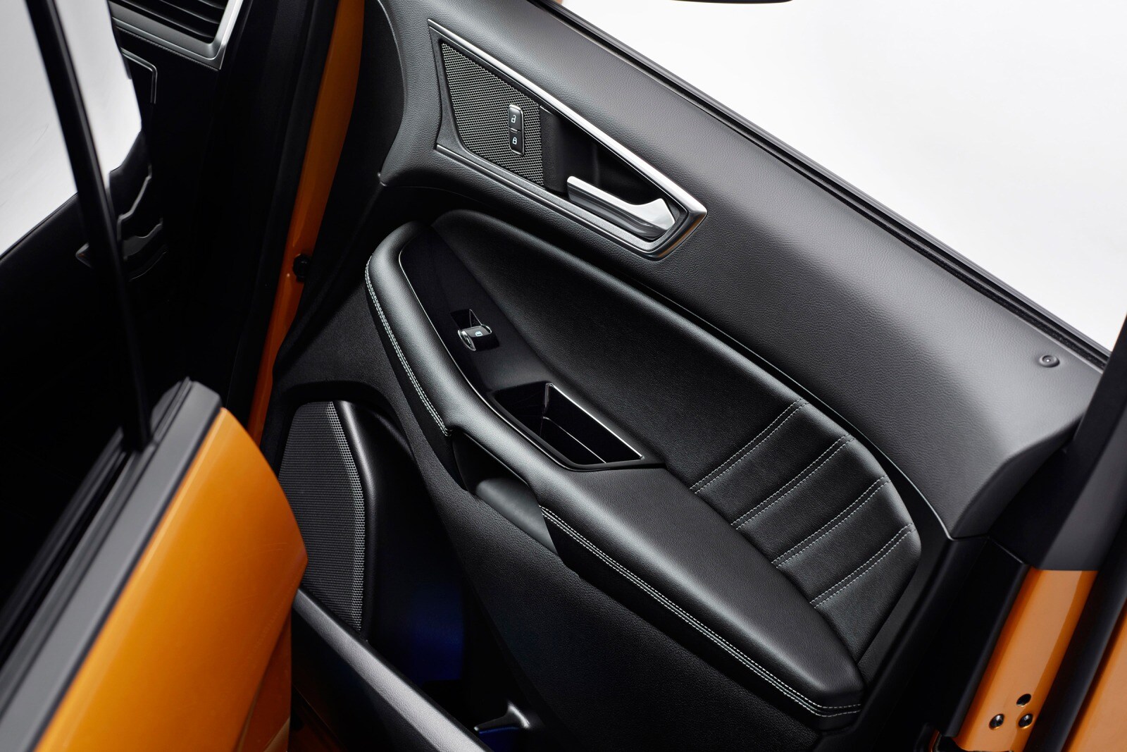 2016 Ford Edge front safety DETAIL