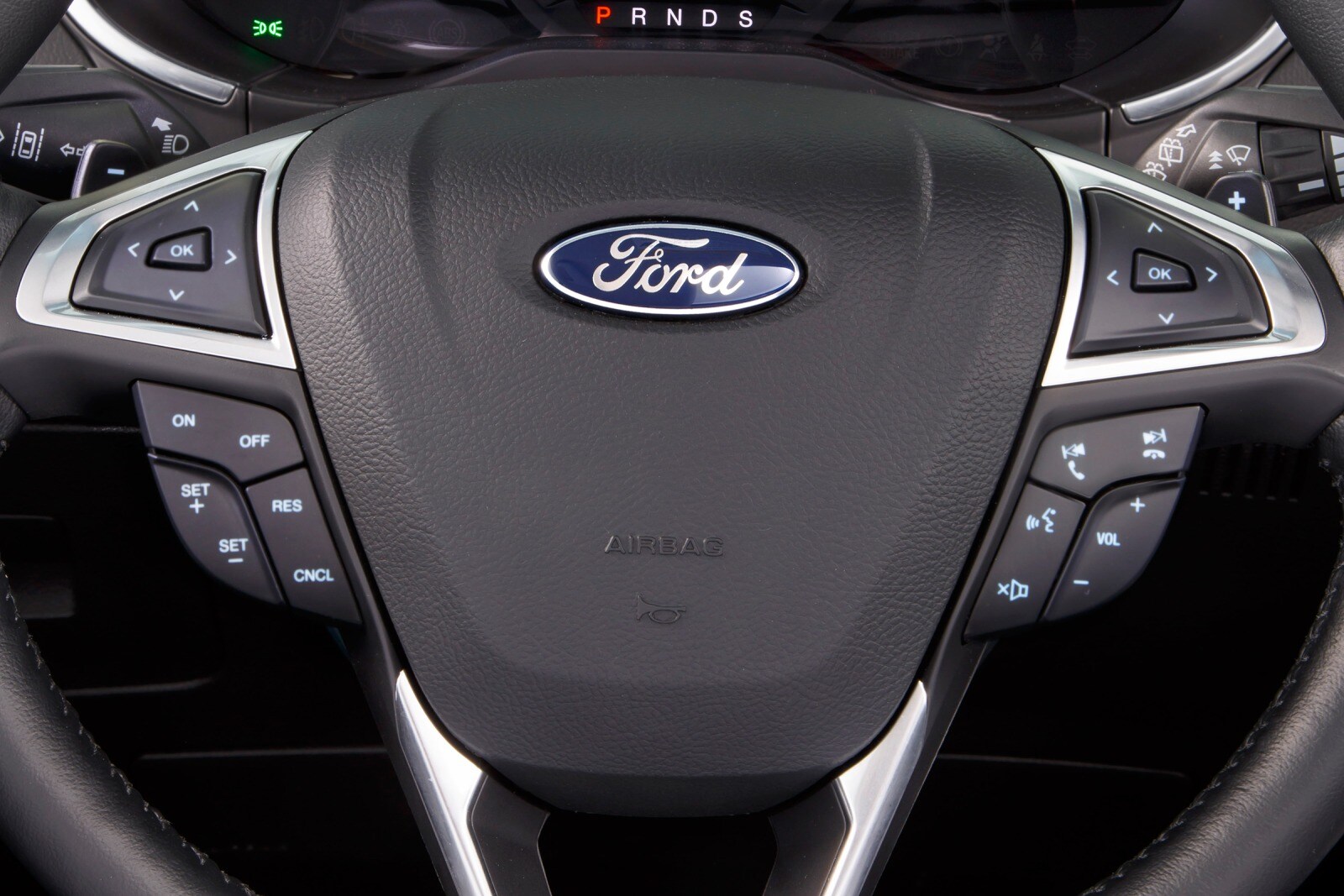 2016 Ford Edge interior SWD