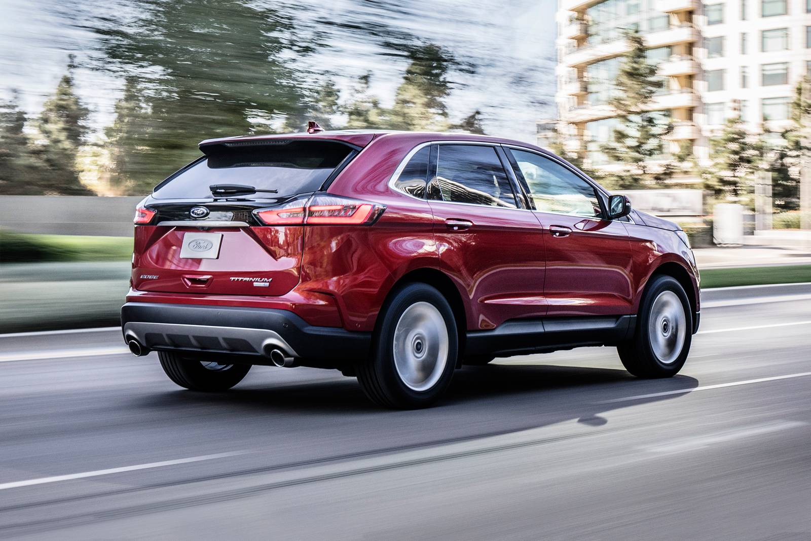 2019 Ford Edge exterior FQ