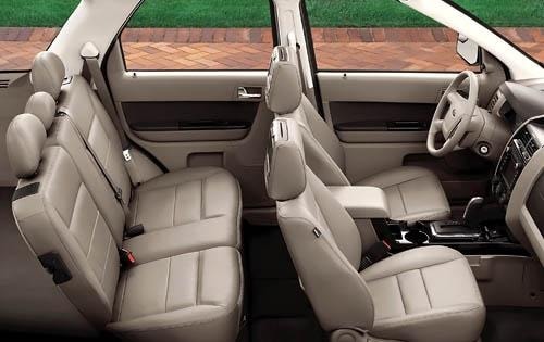 2011 Ford Escape interior I