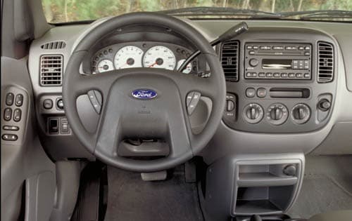 2004 Ford Escape interior D