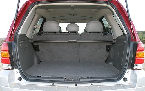 2005 Ford Escape interior CARGO