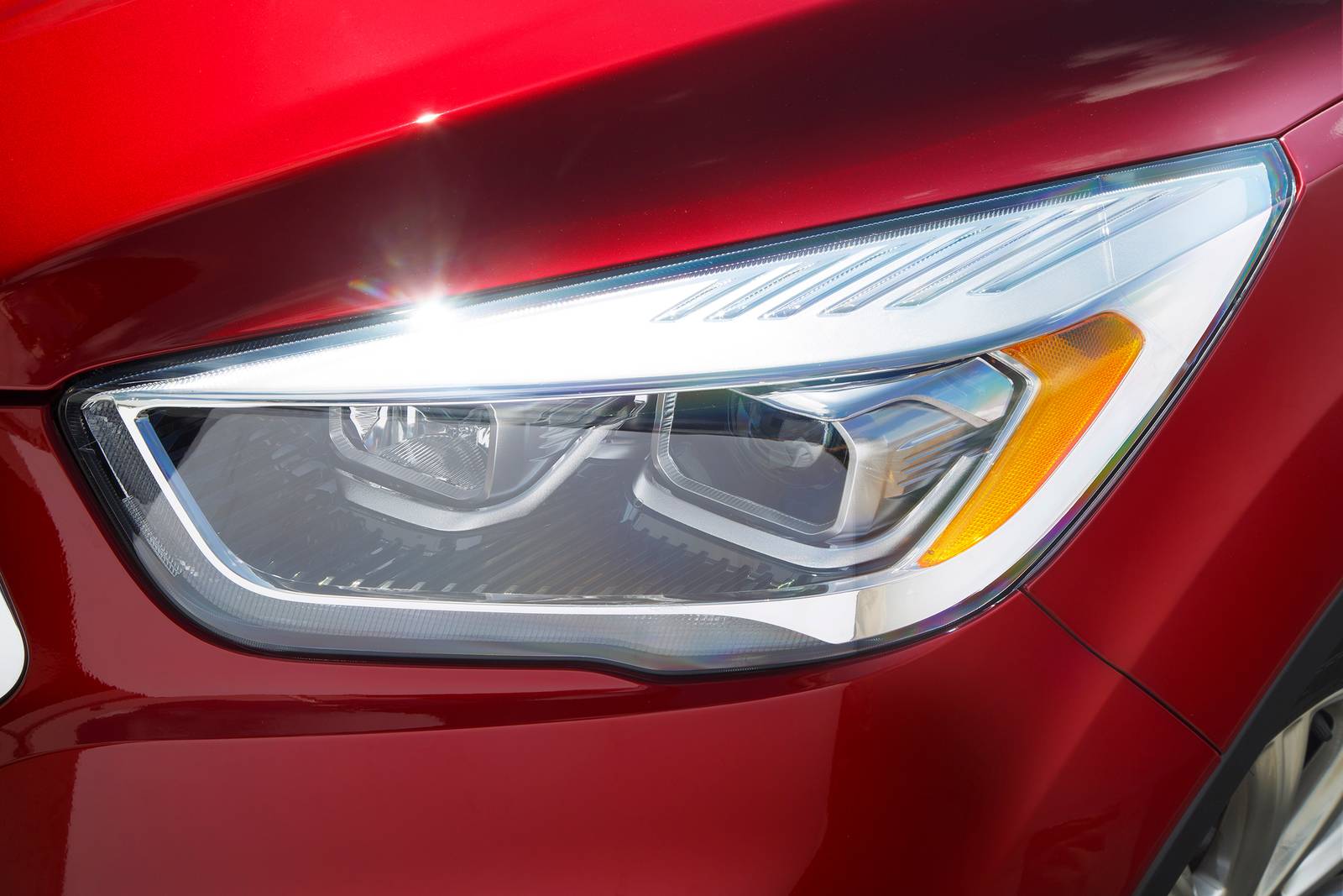 2018 Ford Escape exterior EDETAIL