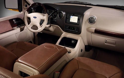 2005 Ford Expedition interior I