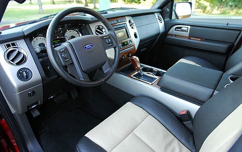 2007 Ford Expedition interior D