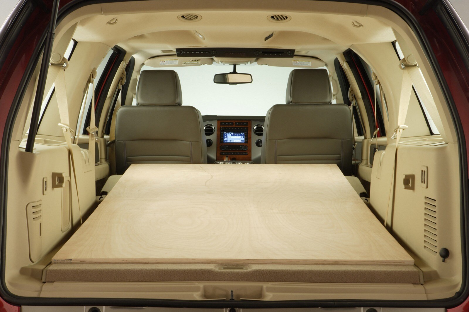 2009 Ford Expedition EL interior CARGO