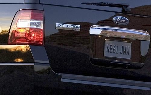 2011 Ford Expedition — OEM photo 3