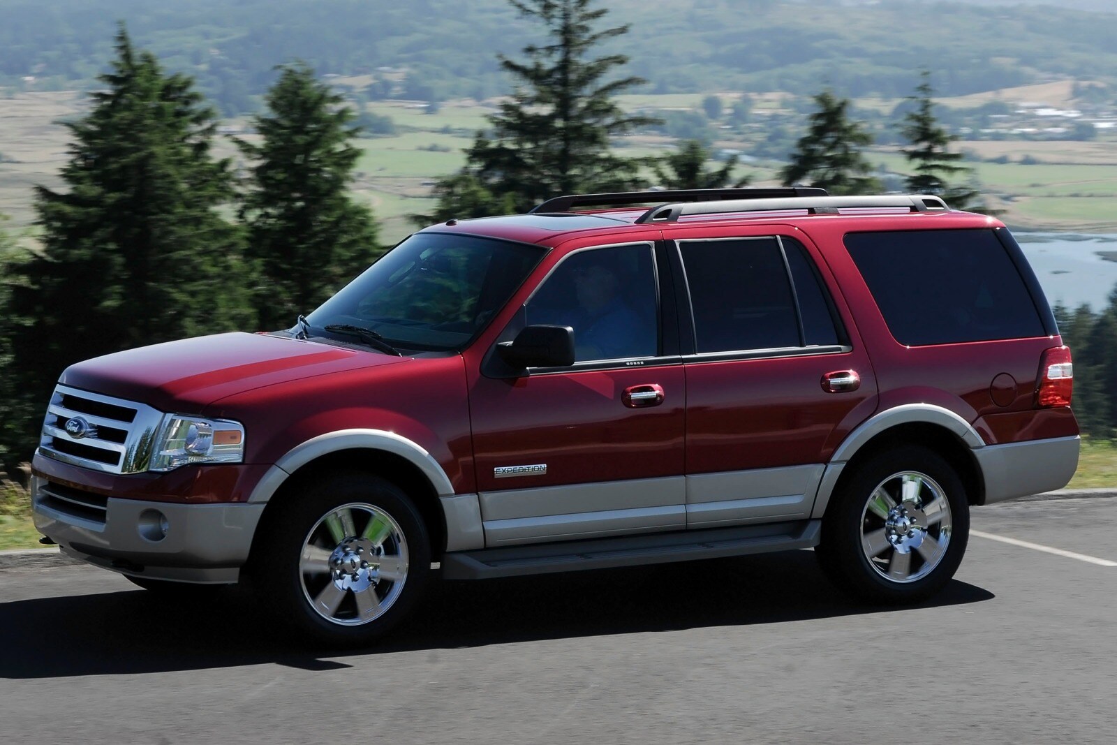 2013 Ford Expedition exterior FQ