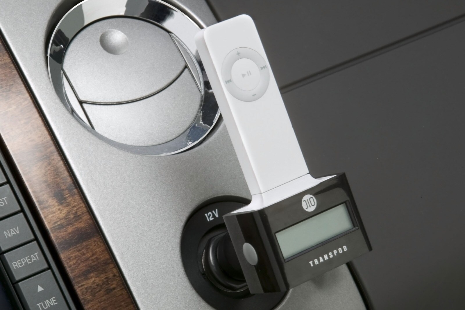 2013 Ford Expedition front safety DETAIL