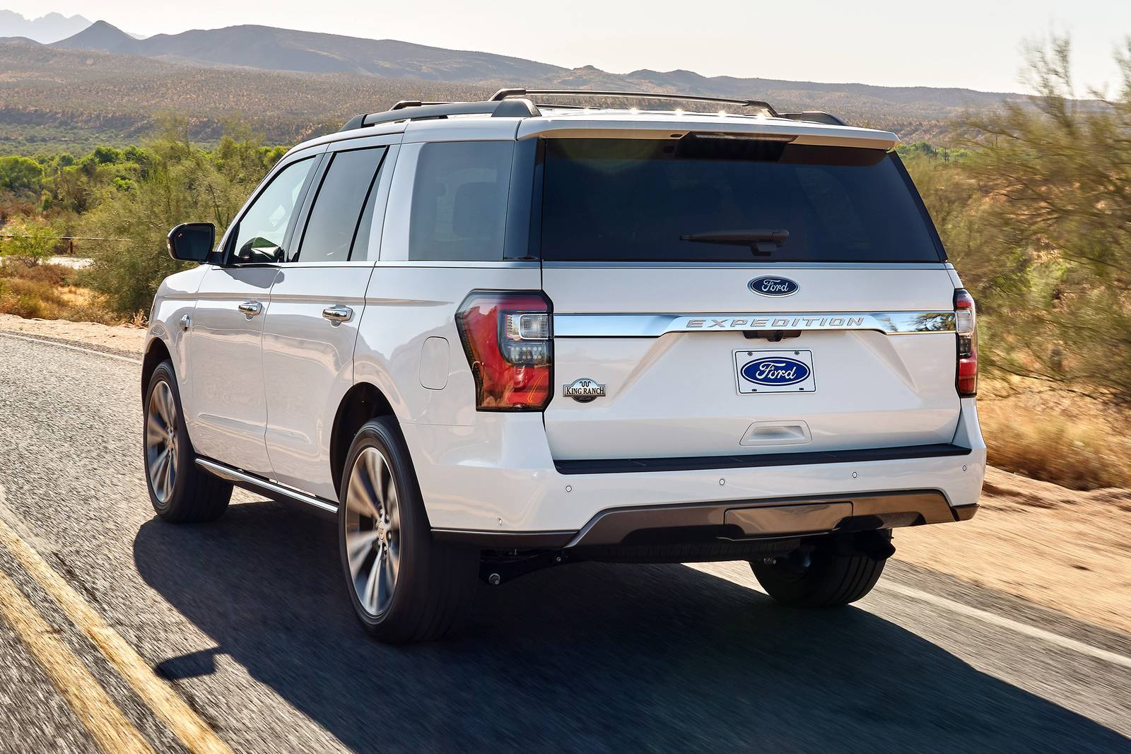 2020 Ford Expedition front safety F