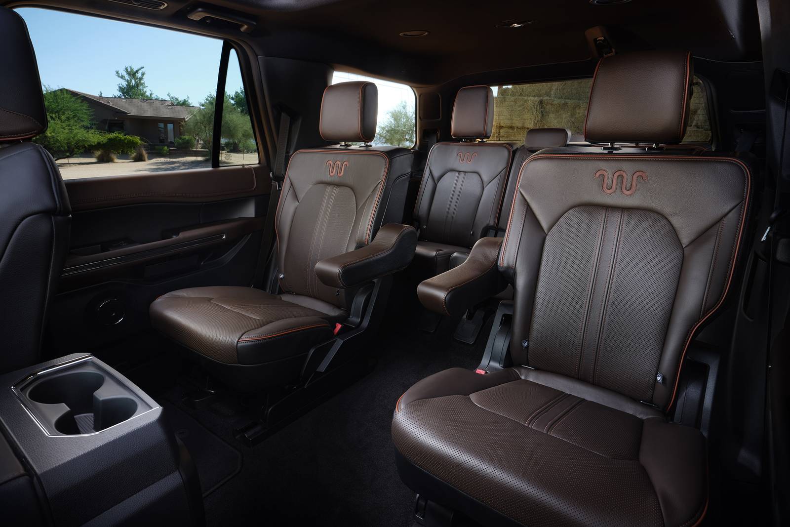 2020 Ford Expedition interior I