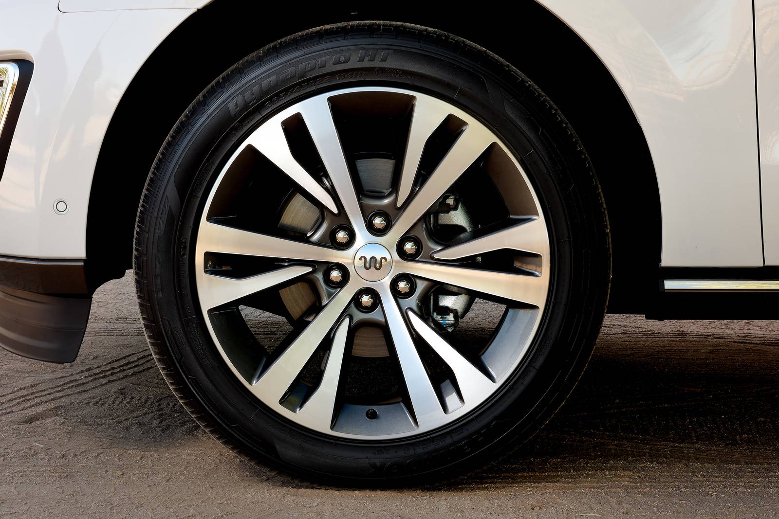 2020 Ford Expedition exterior W