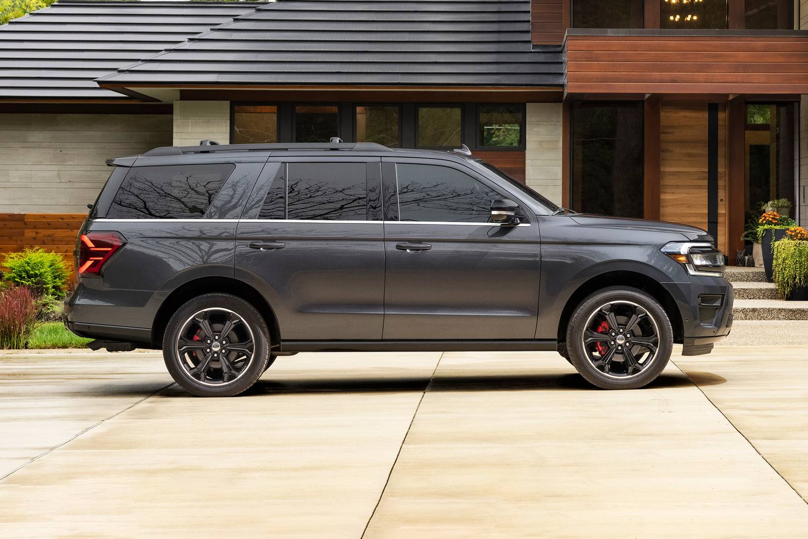 2022 Ford Expedition performance