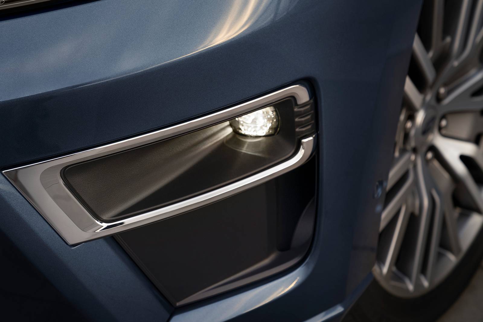 2022 Ford Expedition exterior FOG