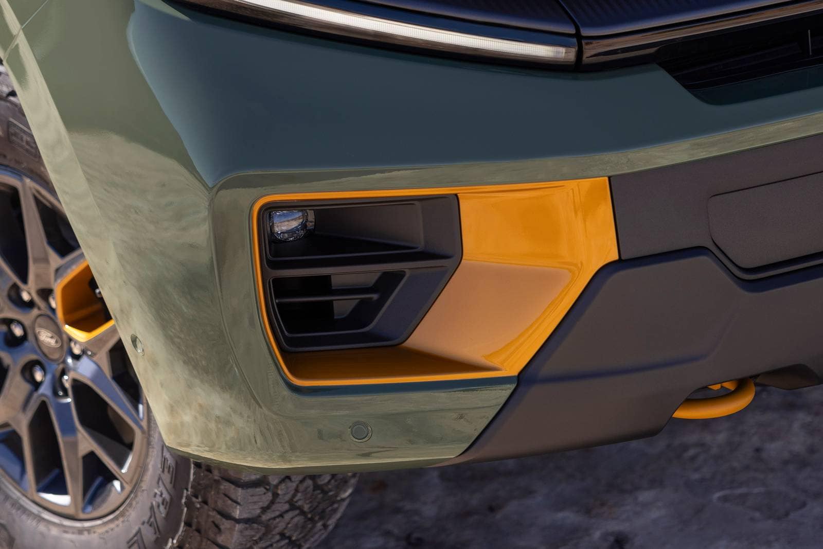 2025 Ford Expedition — OEM photo 4