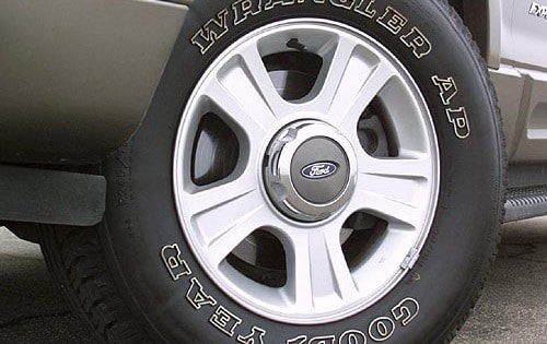 2002 Ford Explorer exterior EDETAIL