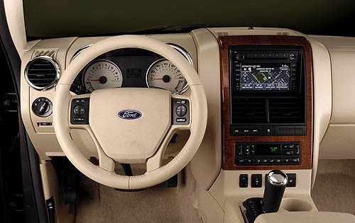 2007 Ford Explorer interior D