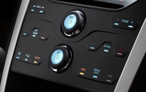 2011 Ford Explorer interior CC