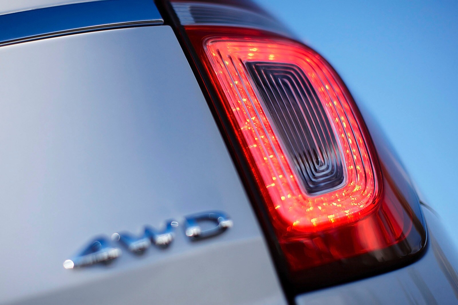 2013 Ford Explorer exterior RBDG