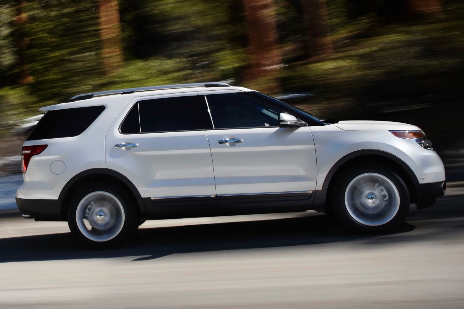 2014 Ford Explorer exterior F