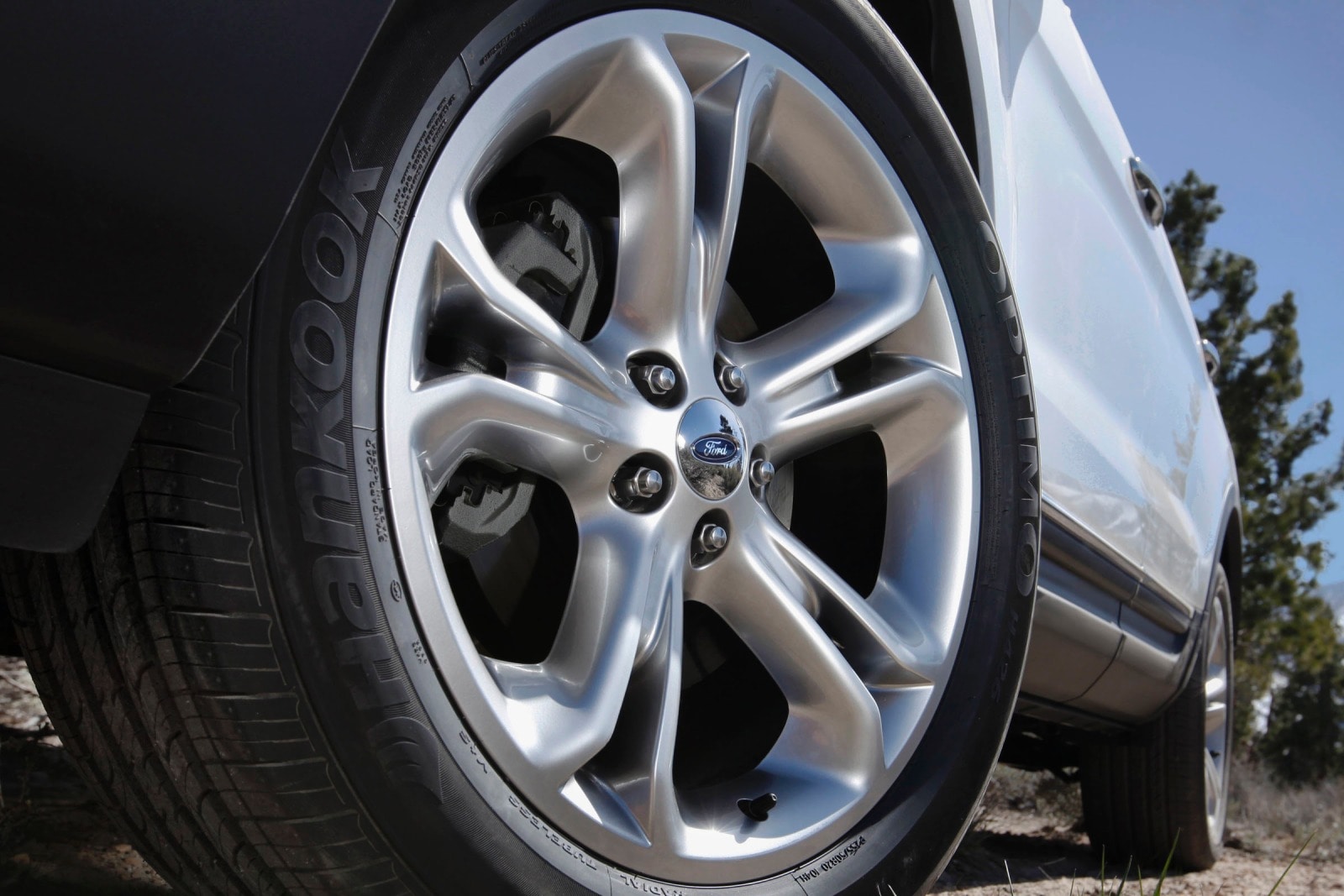 2014 Ford Explorer exterior W