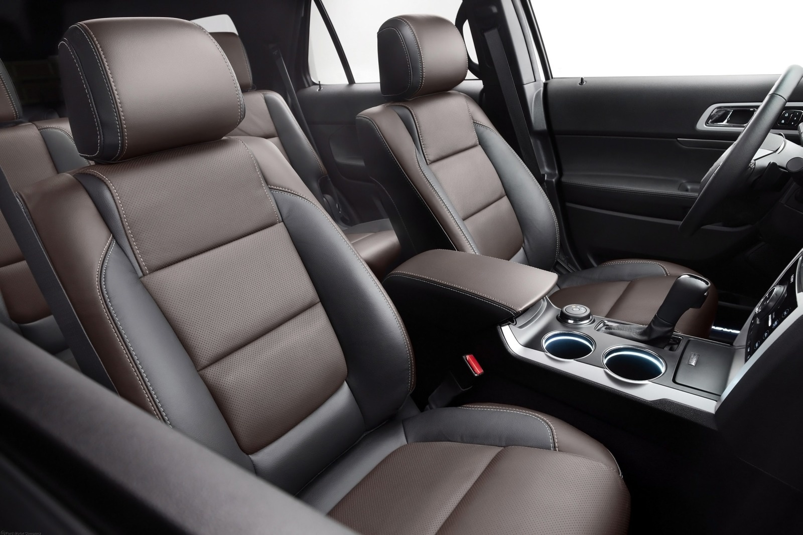 2014 Ford Explorer interior I