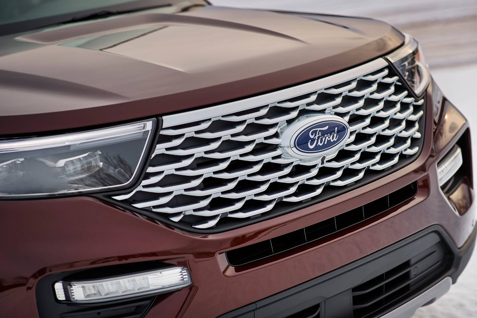 2020 Ford Explorer exterior FBDG