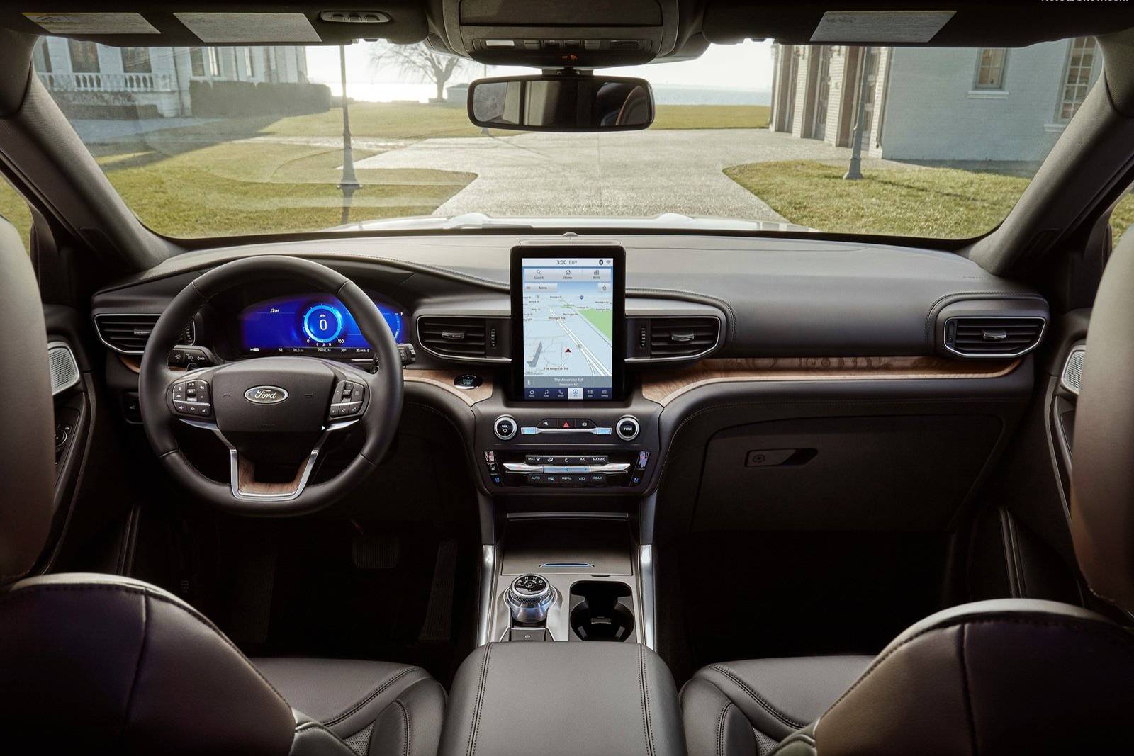 2021 Ford Explorer front safety D