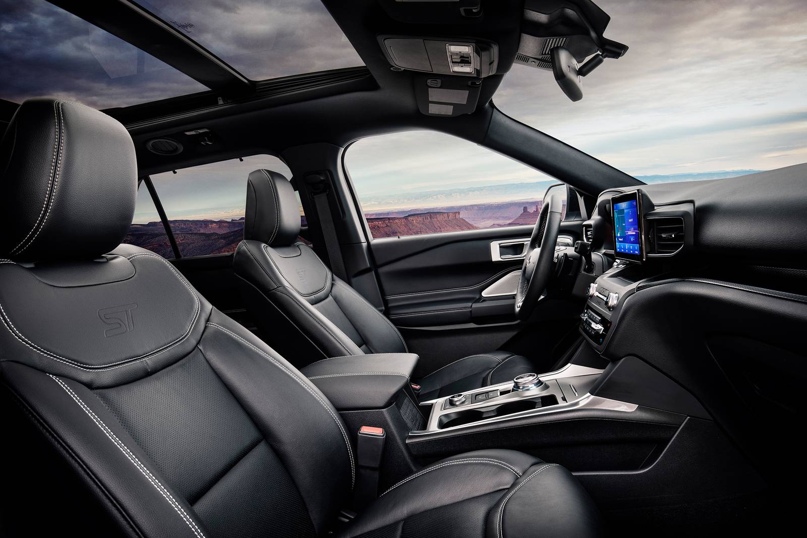 2021 Ford Explorer interior I