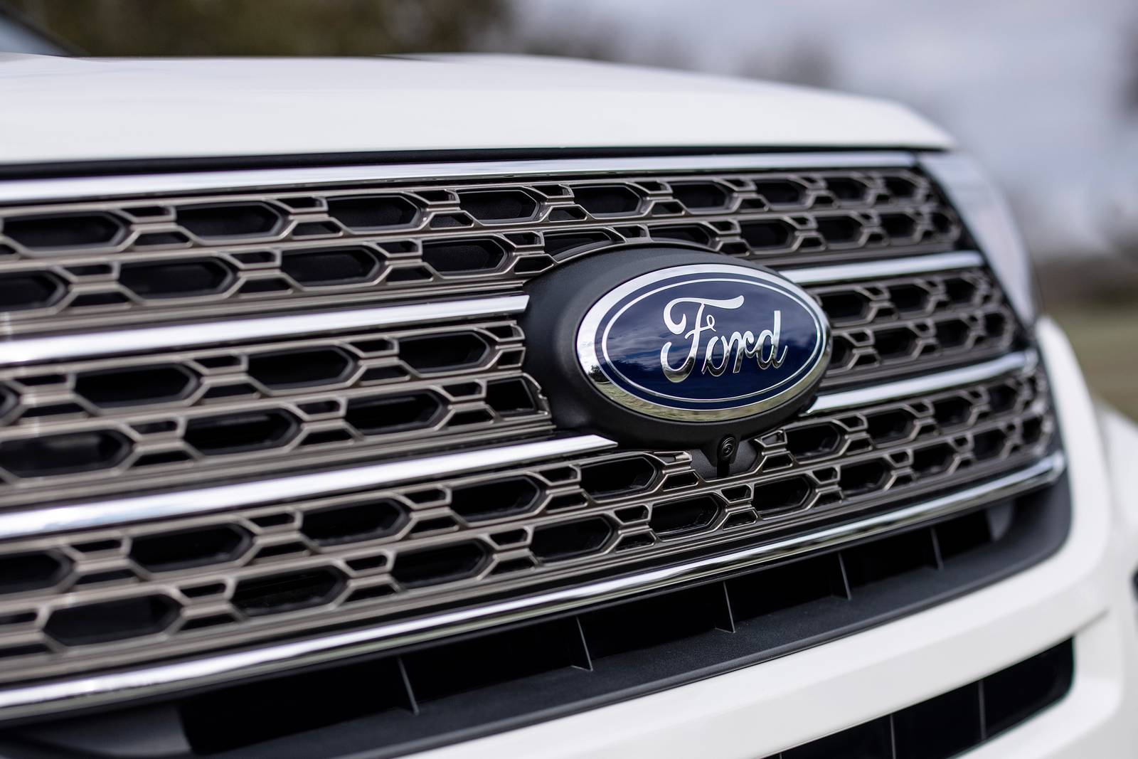 2023 Ford Explorer exterior FBDG