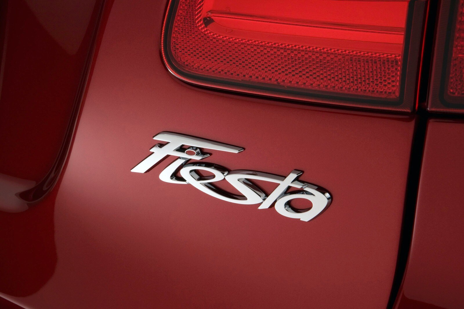 2013 Ford Fiesta — OEM photo 5