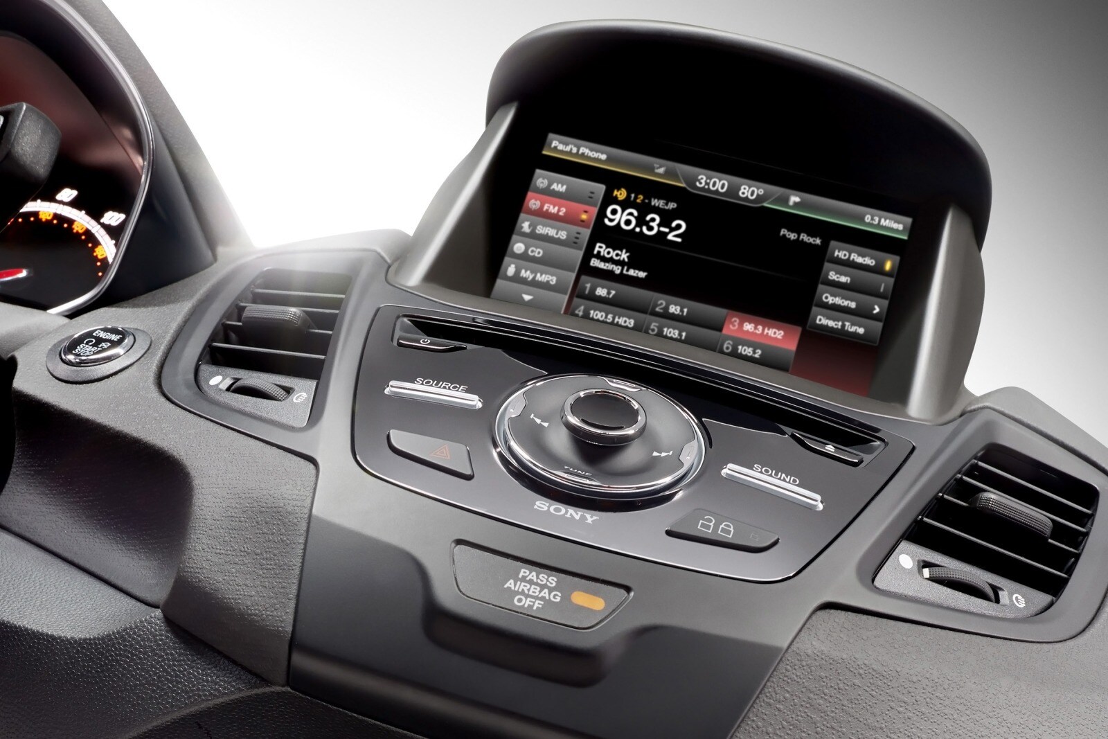 2014 Ford Fiesta interior CC