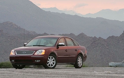 2005 Ford Five Hundred  ACTION