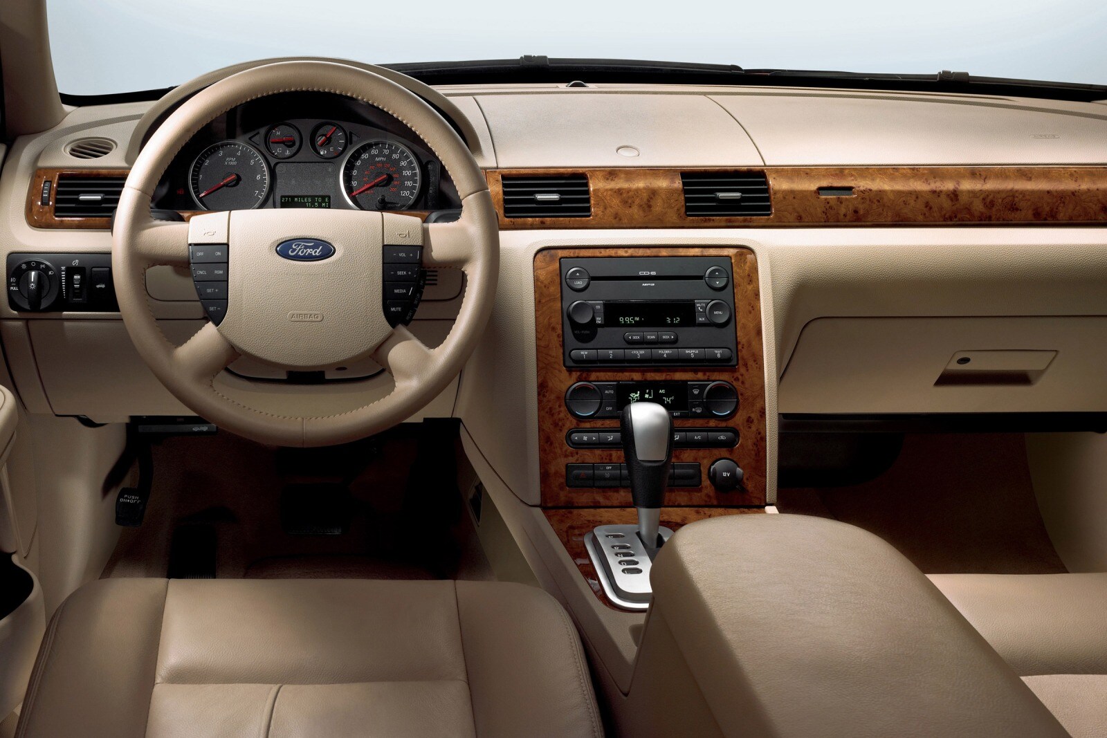 2007 Ford Five Hundred interior D