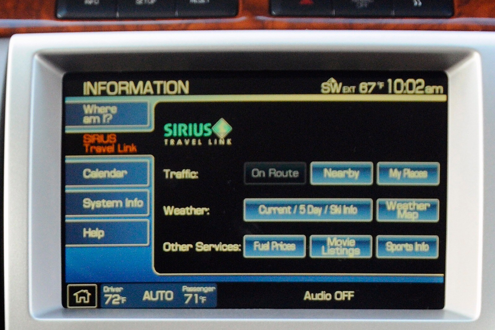 2010 Ford Flex interior CC