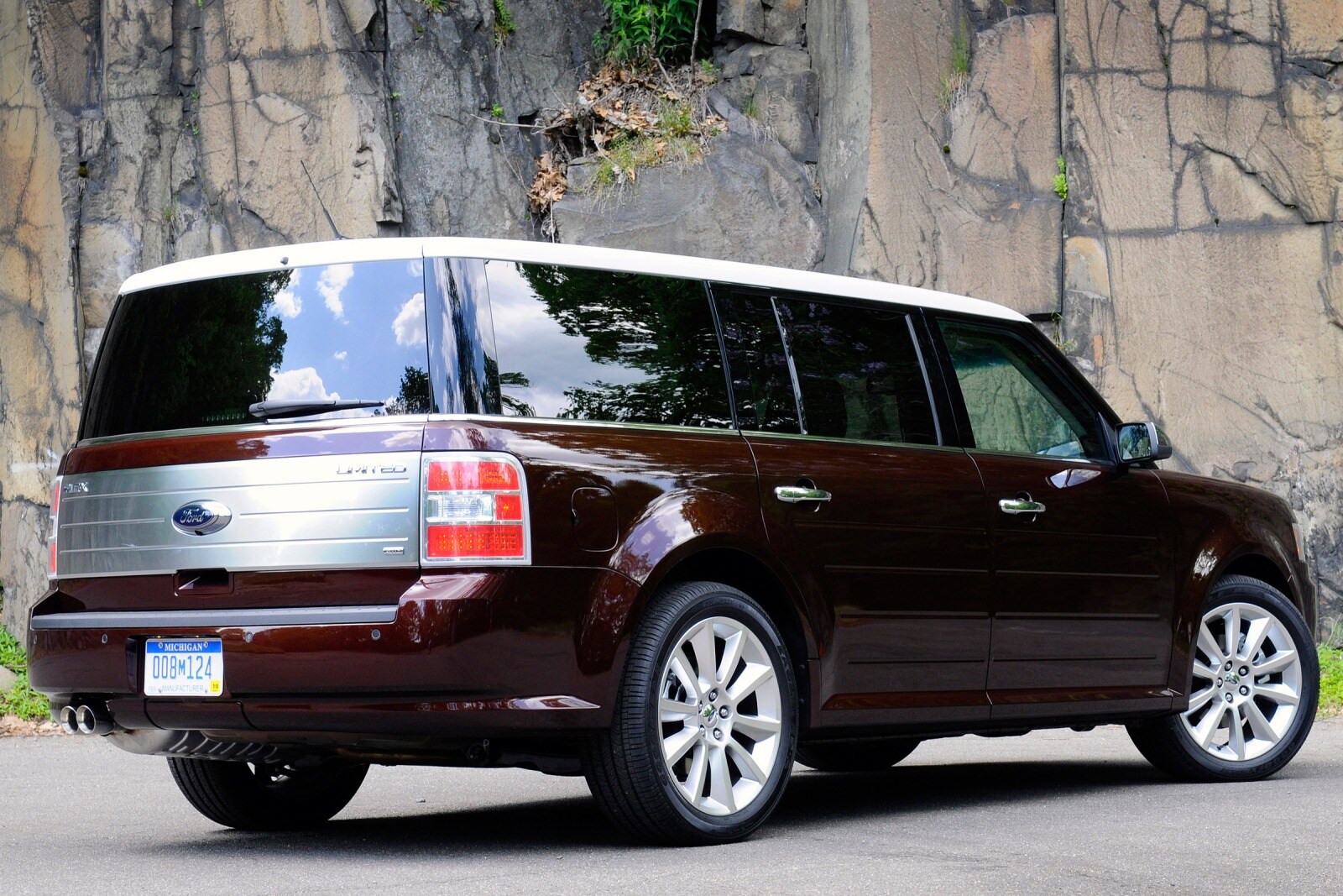 2010 Ford Flex Limited Wagon Exterior
