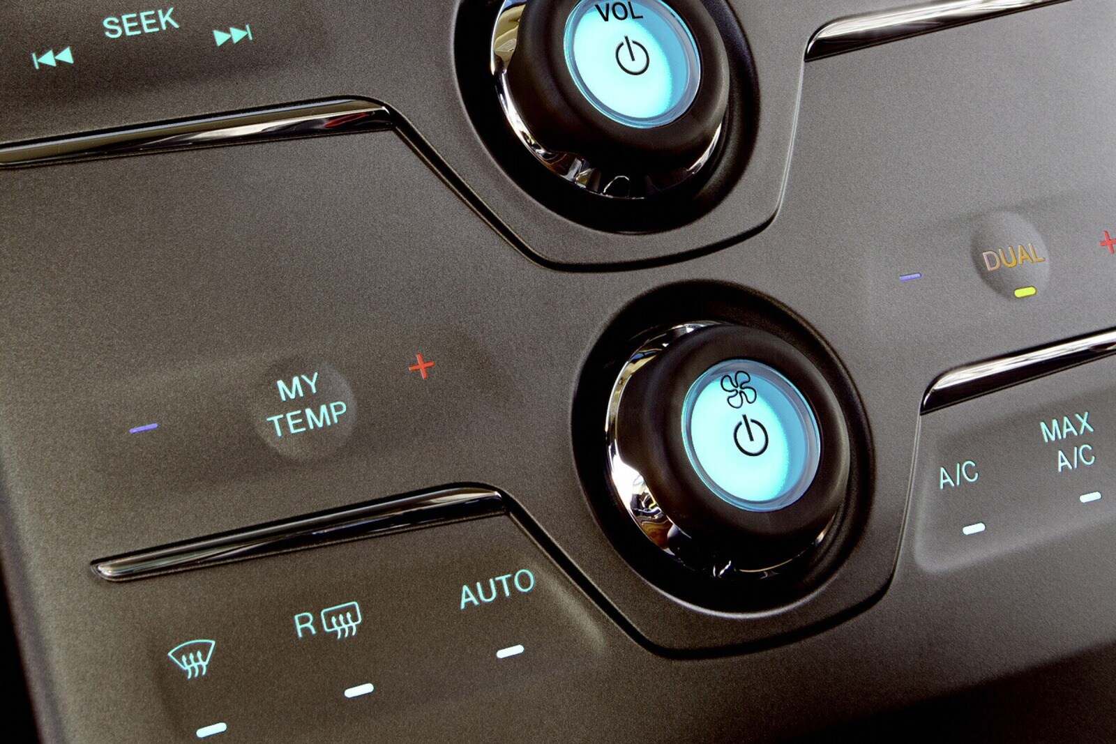 2016 Ford Flex front safety CC