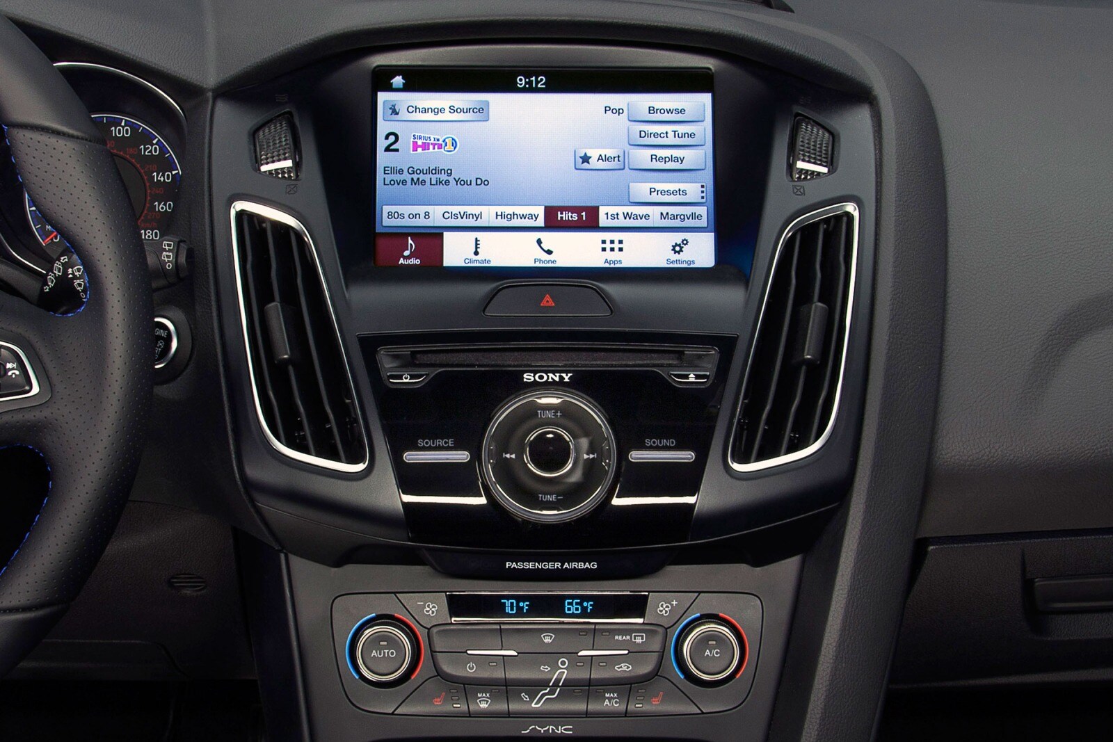 2017 Ford Focus front safety CC