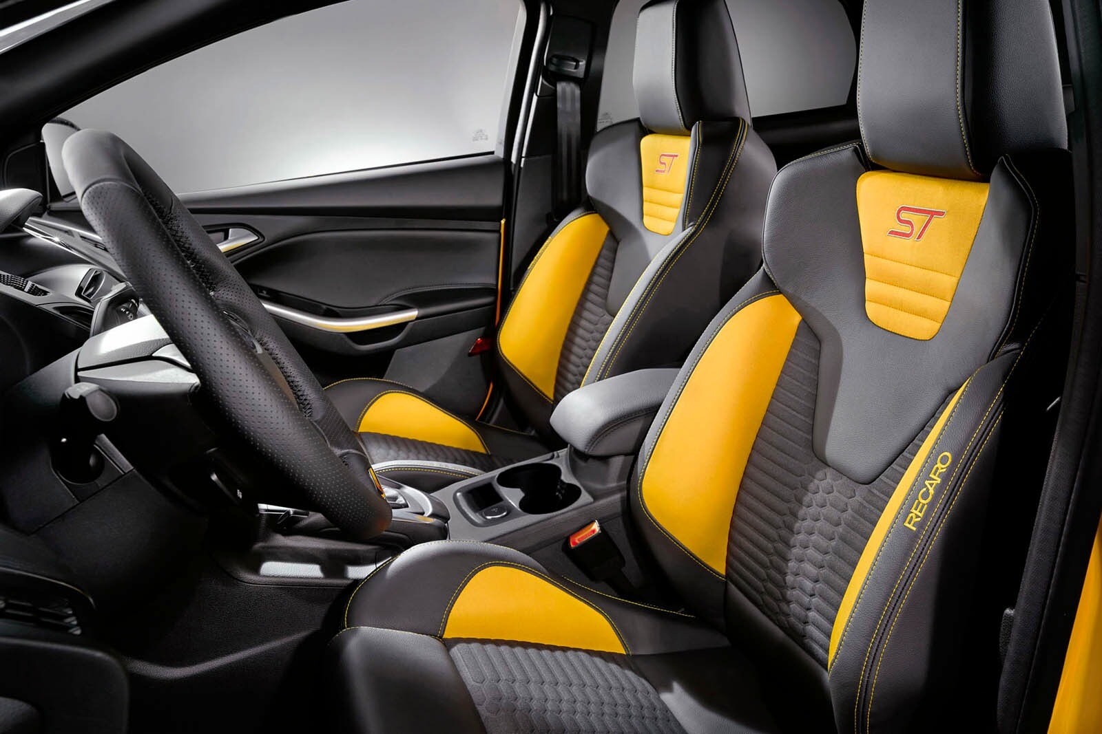 2013 Ford Focus ST interior I