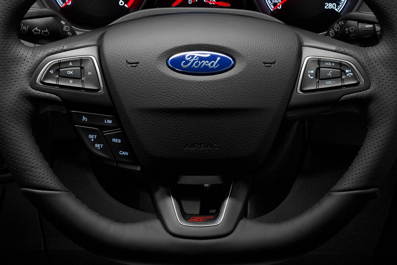 2016 Ford Focus interior SWD