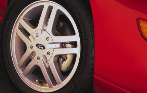 2000 Ford Focus — OEM photo 3