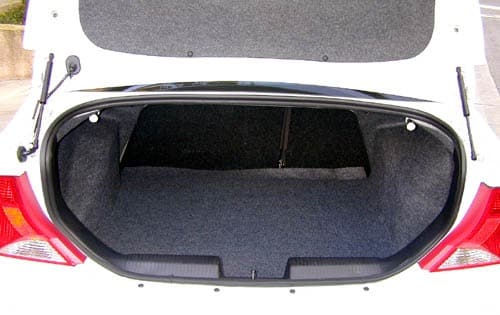 2000 Ford Focus interior CARGO
