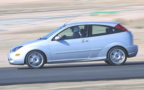 2004 Ford Focus exterior FQ