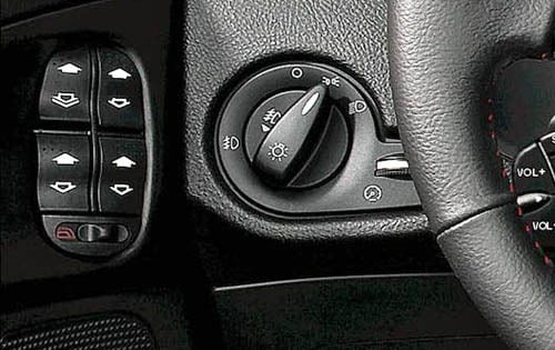 2005 Ford Focus interior D