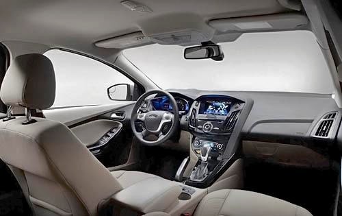 2012 Ford Focus interior I